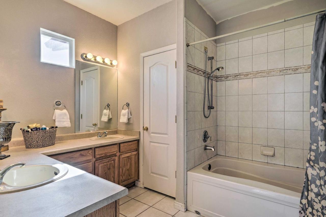 Colorado Springs Townhome About 10 Miles To Downtown! Εξωτερικό φωτογραφία