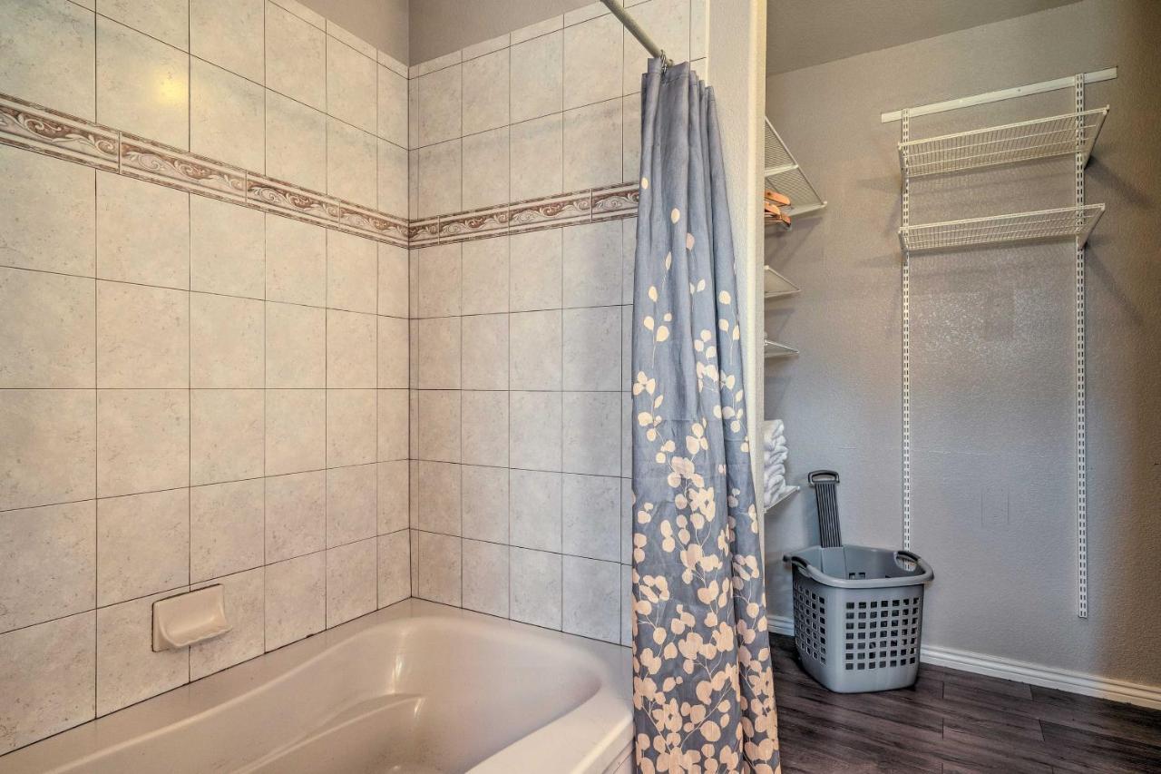Colorado Springs Townhome About 10 Miles To Downtown! Εξωτερικό φωτογραφία